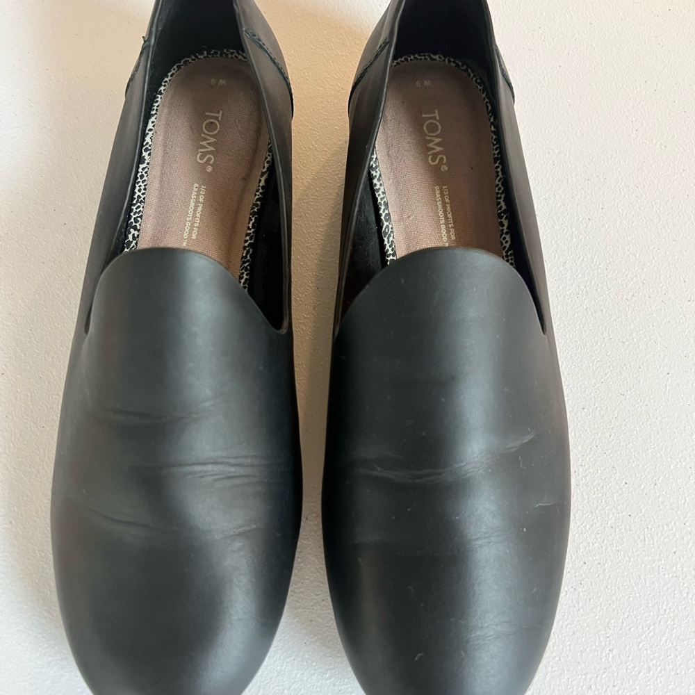 TOMS Black Slip-On Women's Loafers